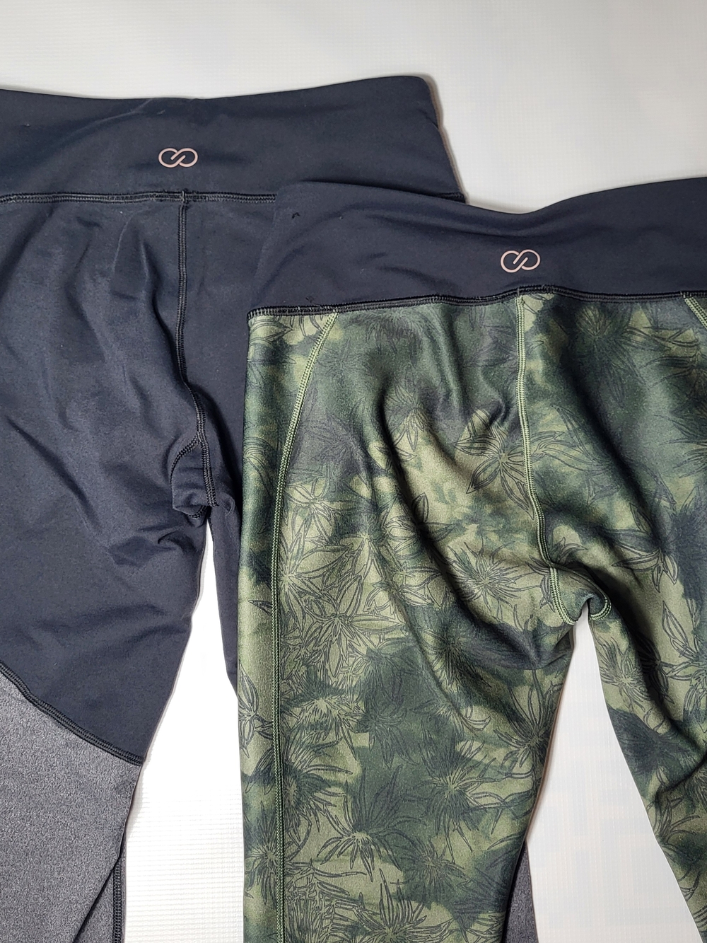 CALIA by Carrie Underwood Olive Green Floral and Black Colorblock Small - Picture 3 of 10